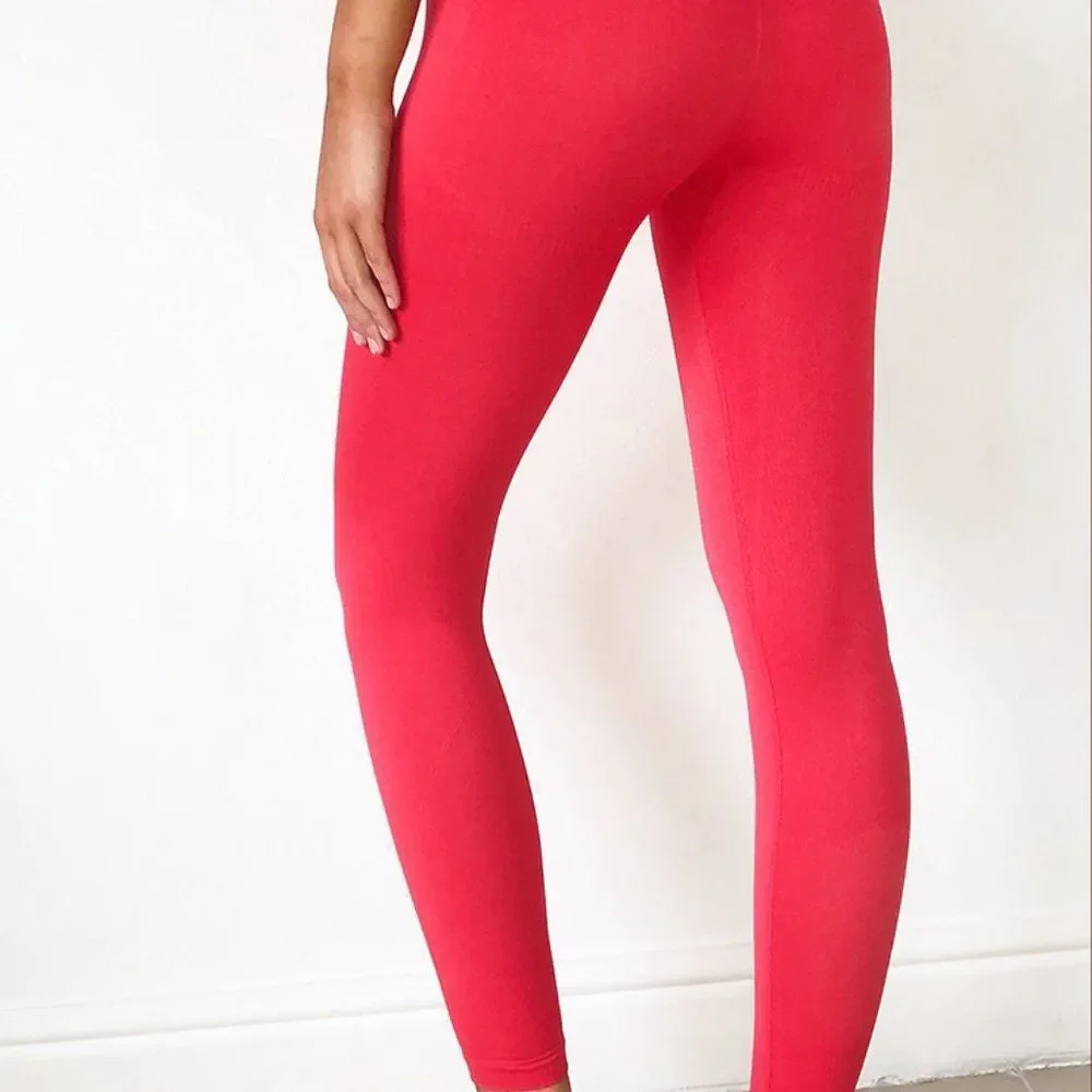 PrettyLittleThing | Red | High Waist Seamless Gym Leggings - Picture 2 of 3